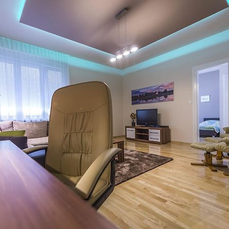 אוסילק Apartman Cesaric מראה חיצוני תמונה