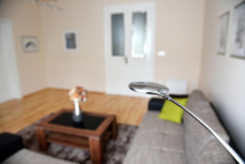 אוסילק Apartman Cesaric מראה חיצוני תמונה