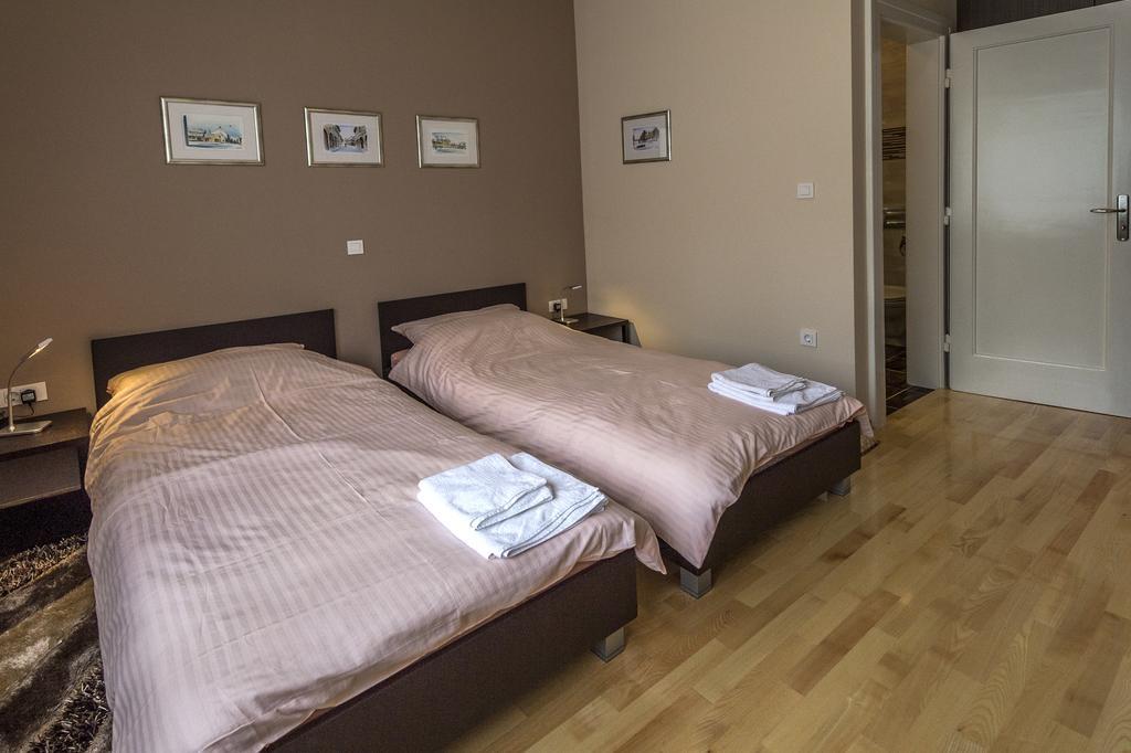 אוסילק Apartman Cesaric מראה חיצוני תמונה