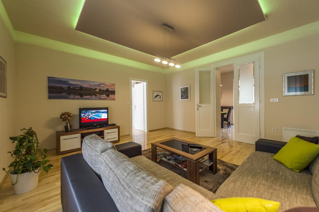 אוסילק Apartman Cesaric מראה חיצוני תמונה