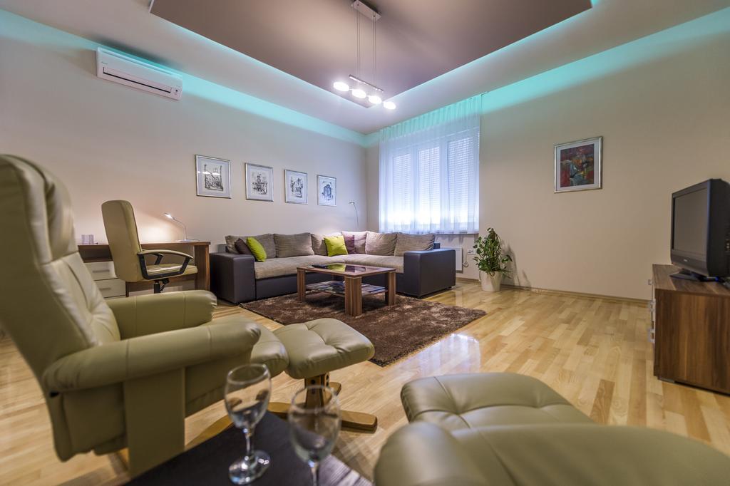 אוסילק Apartman Cesaric מראה חיצוני תמונה